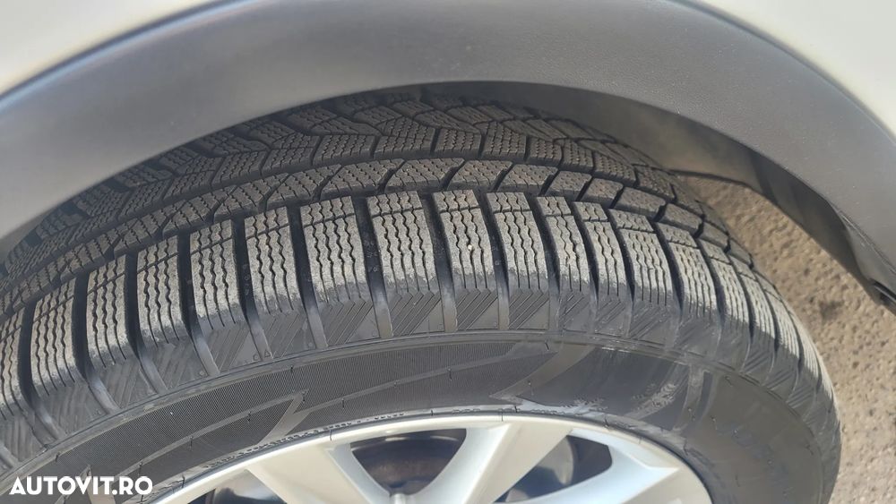 Volkswagen Tiguan 2.0 TDI DPF Comfortline - 10