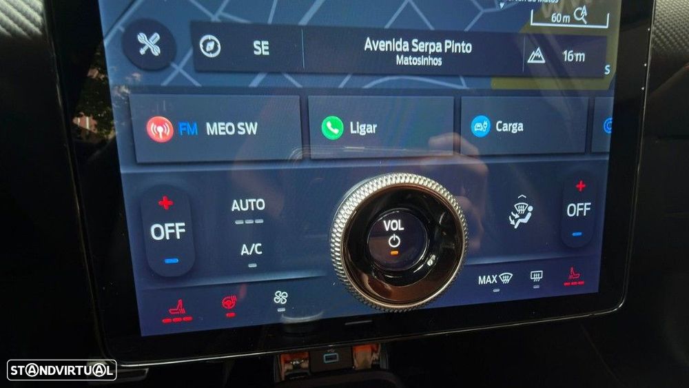 Ford Mustang Mach-E AWD PREMIUM - 17