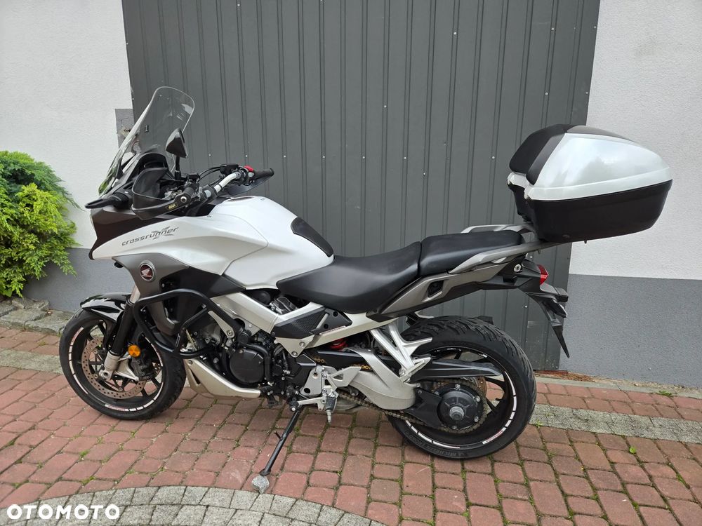 Honda VFR - 5