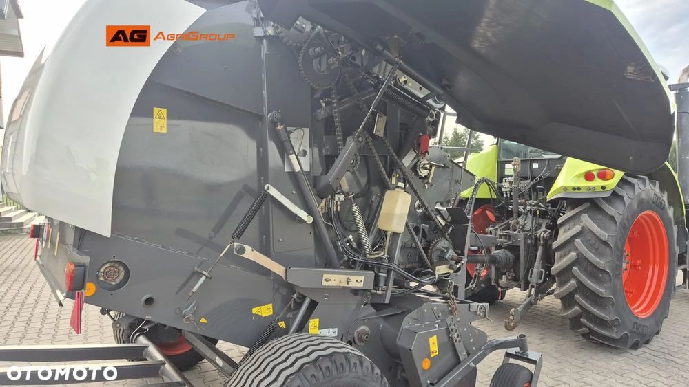 Claas VARIANT 380 RF - 13
