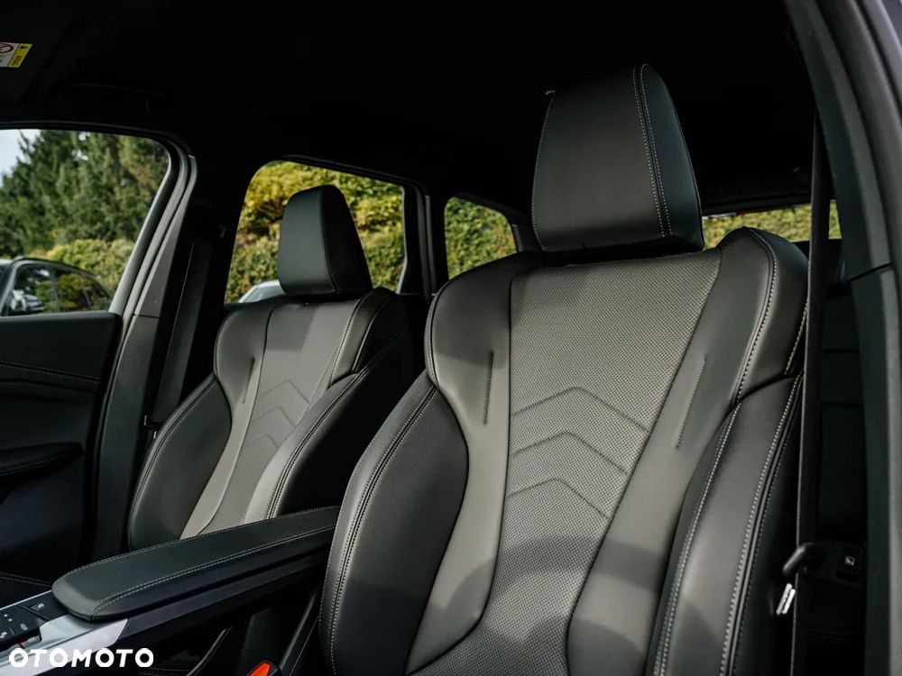 BMW X1 sDrive18i - 12