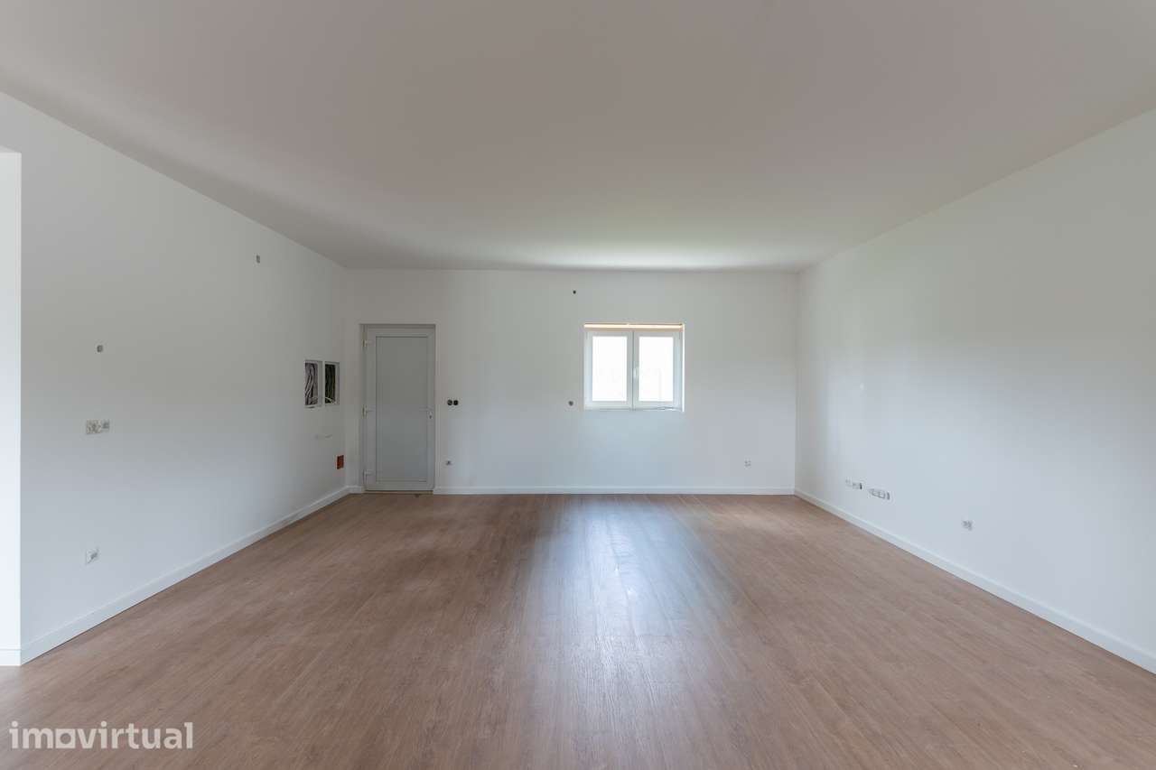 Moradia T2 Nova | Jardim e Terraço | Próxima de Lisboa e Praias - Grande imagem: 4/13