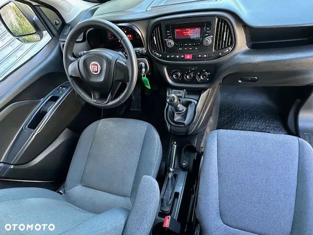 Fiat Doblo 1.4 T-Jet 16V Easy - 11