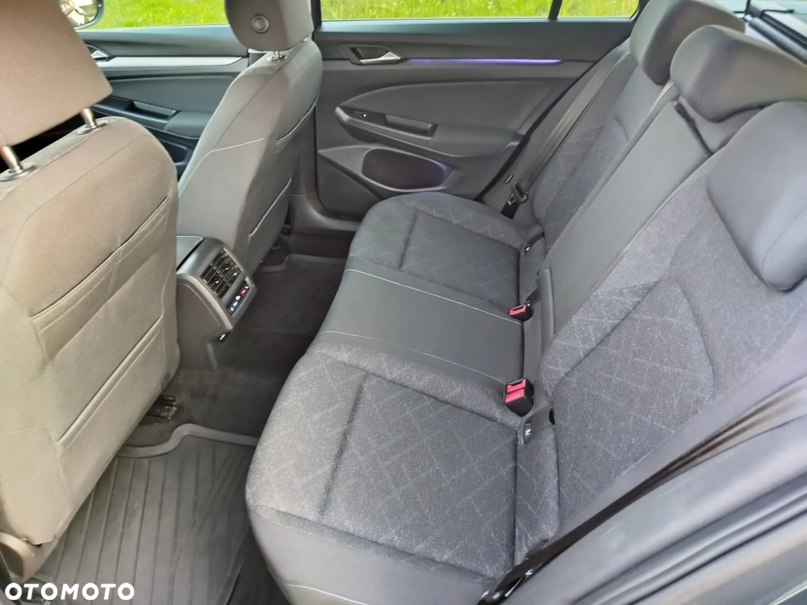 Volkswagen Golf VIII 2.0 TDI - 15
