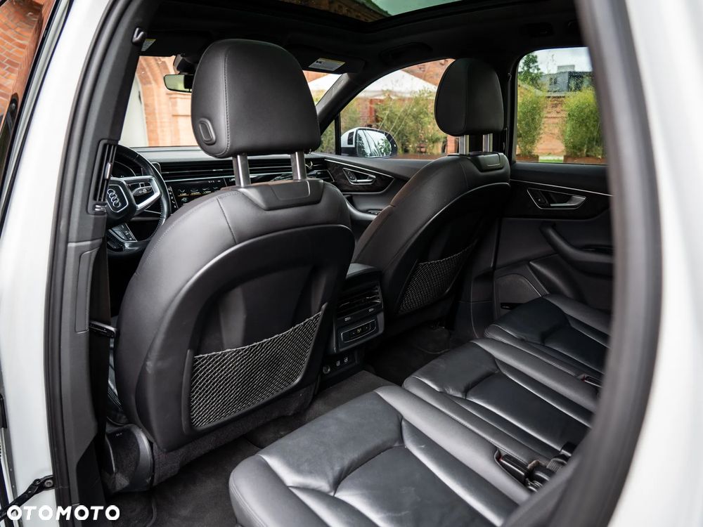 Audi Q7 - 23