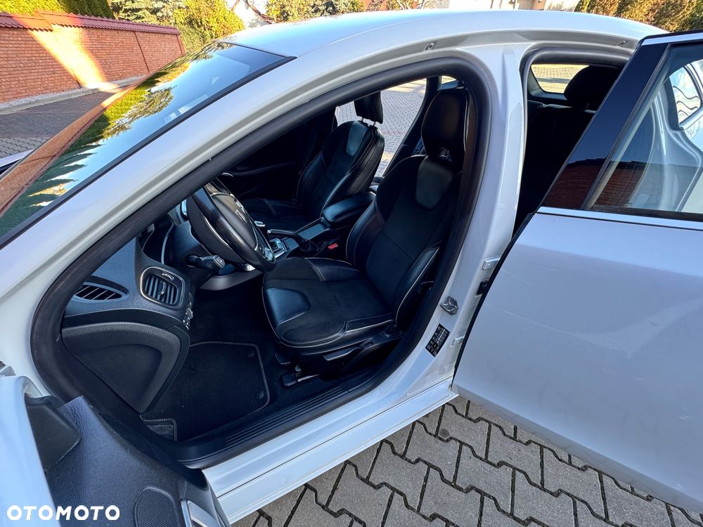 Volvo V40 D2 RDesign - 18