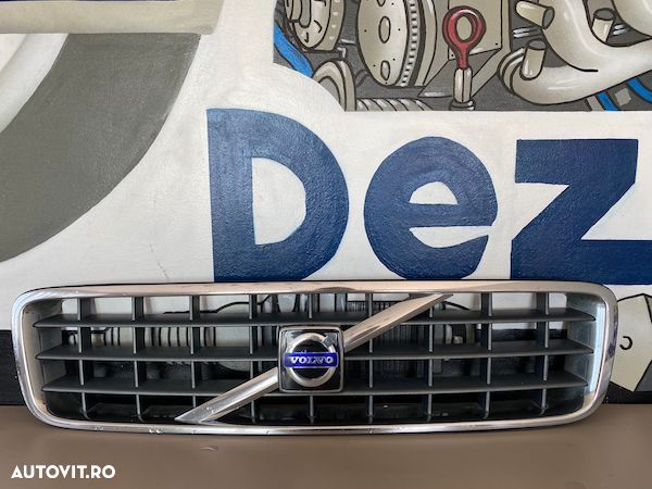 Grila bara fata Volvo XC90 2007-2010 30678980 30678983 17115