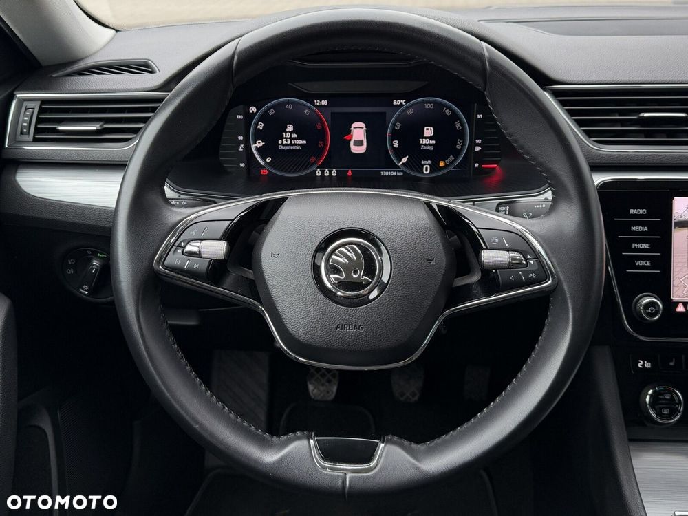 Skoda Superb 2.0 TDI SCR Ambition - 24