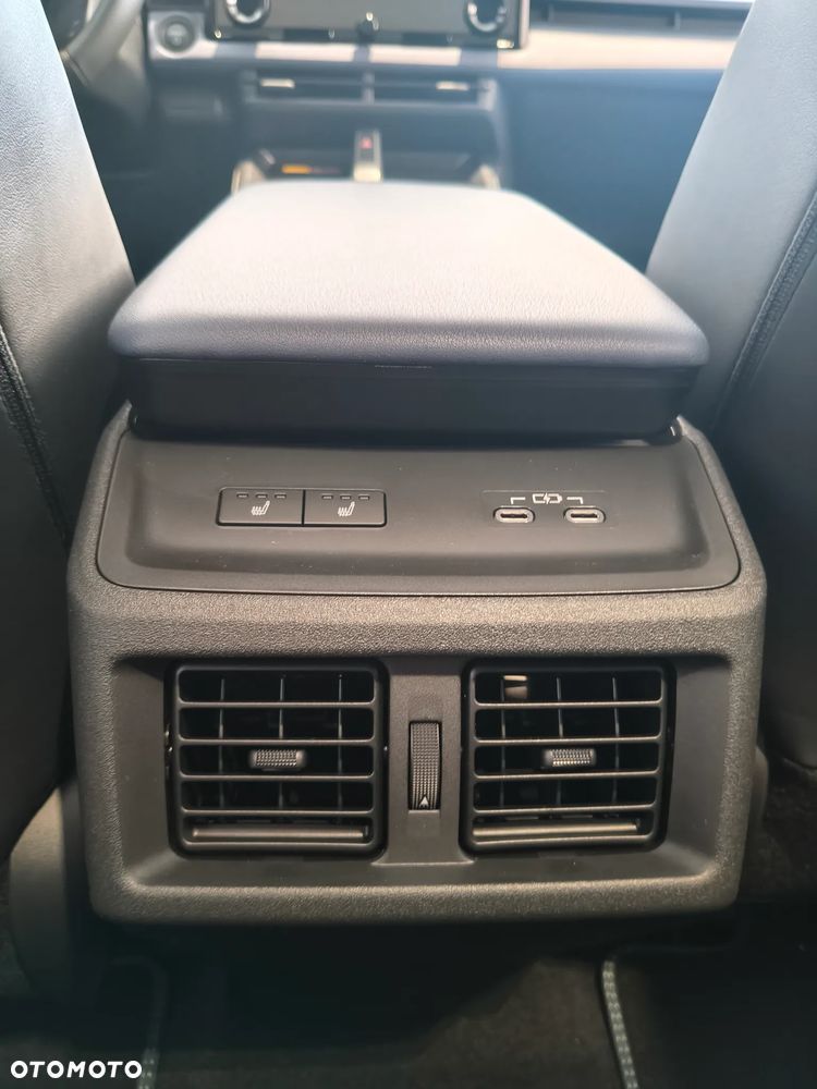 Subaru E-Outback - 25