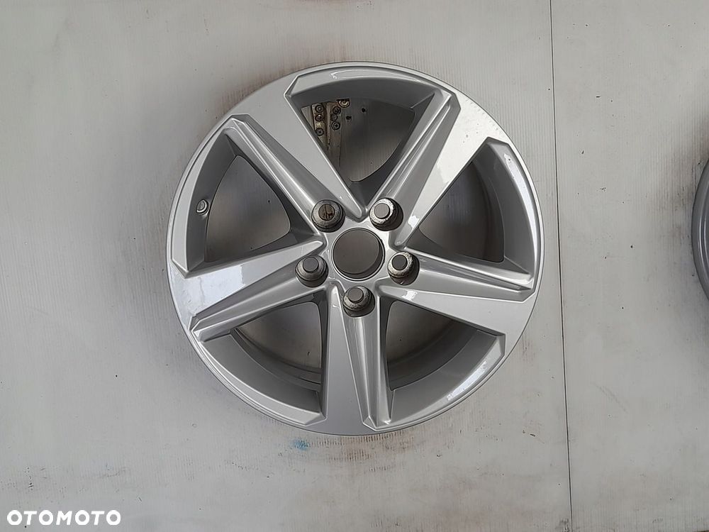 Felgi aluminiowe Toyota OE COROLLA XI XII / RAV 4 7.0" x 16" 5x114.3 ET 40 - 2
