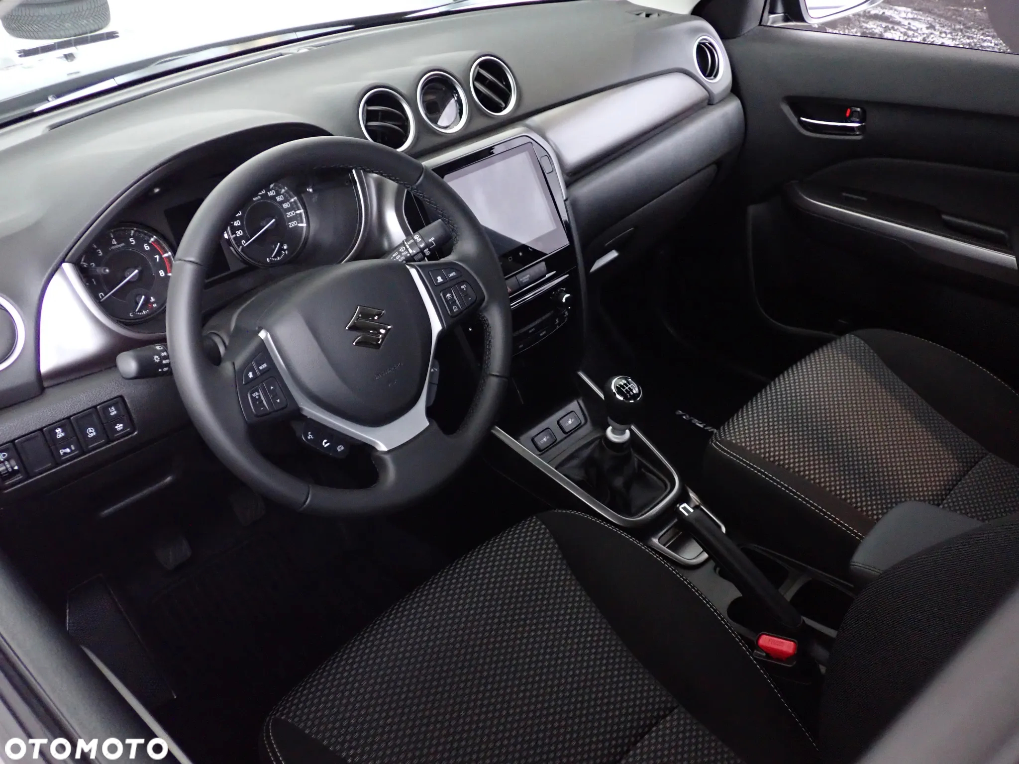 Suzuki Vitara 1.4 Boosterjet mHEV Premium Plus 2WD - 9