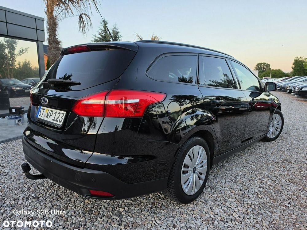 Ford Focus - 24
