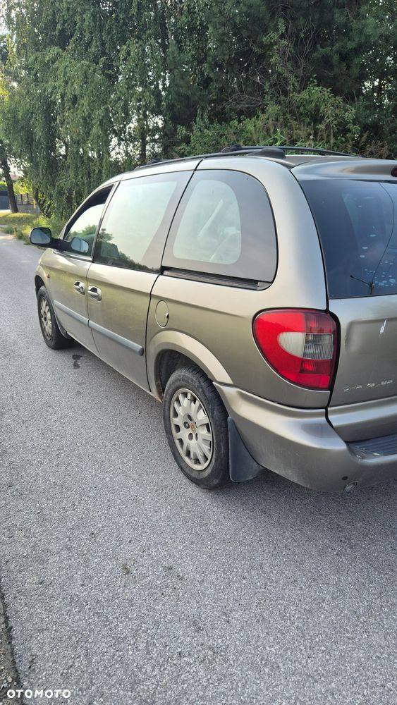 Chrysler Voyager 2.4 SE - 4