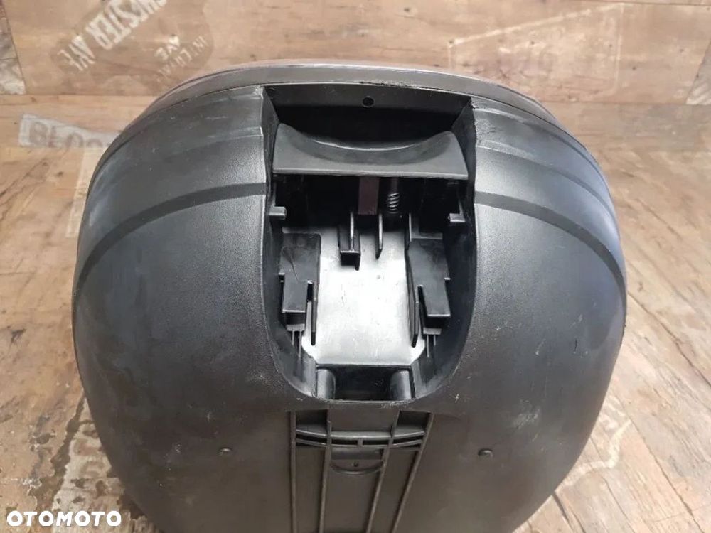 Kufer centralny z oparciem Honda CB VFR - 10