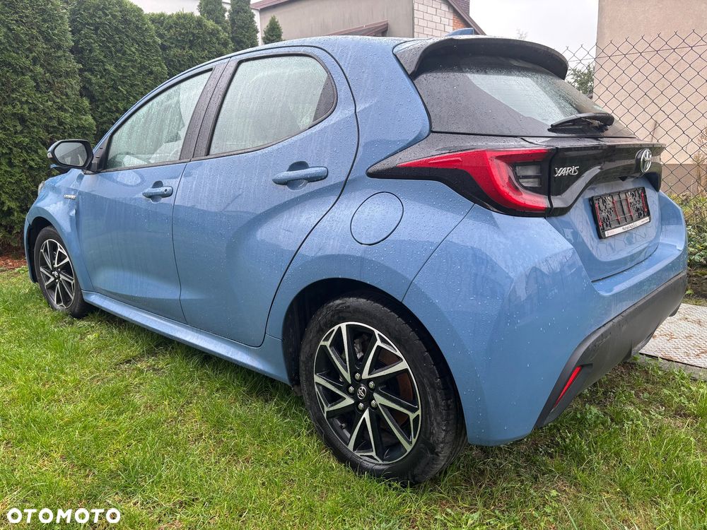 Toyota Yaris - 14