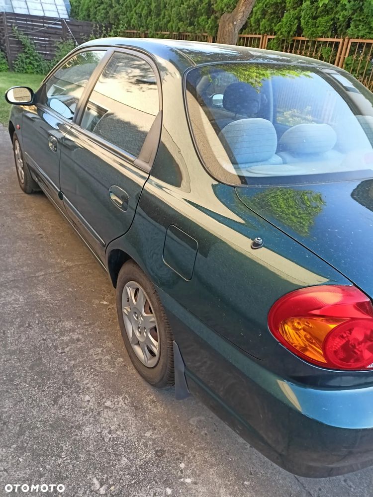 Kia Shuma 1.6 - 3