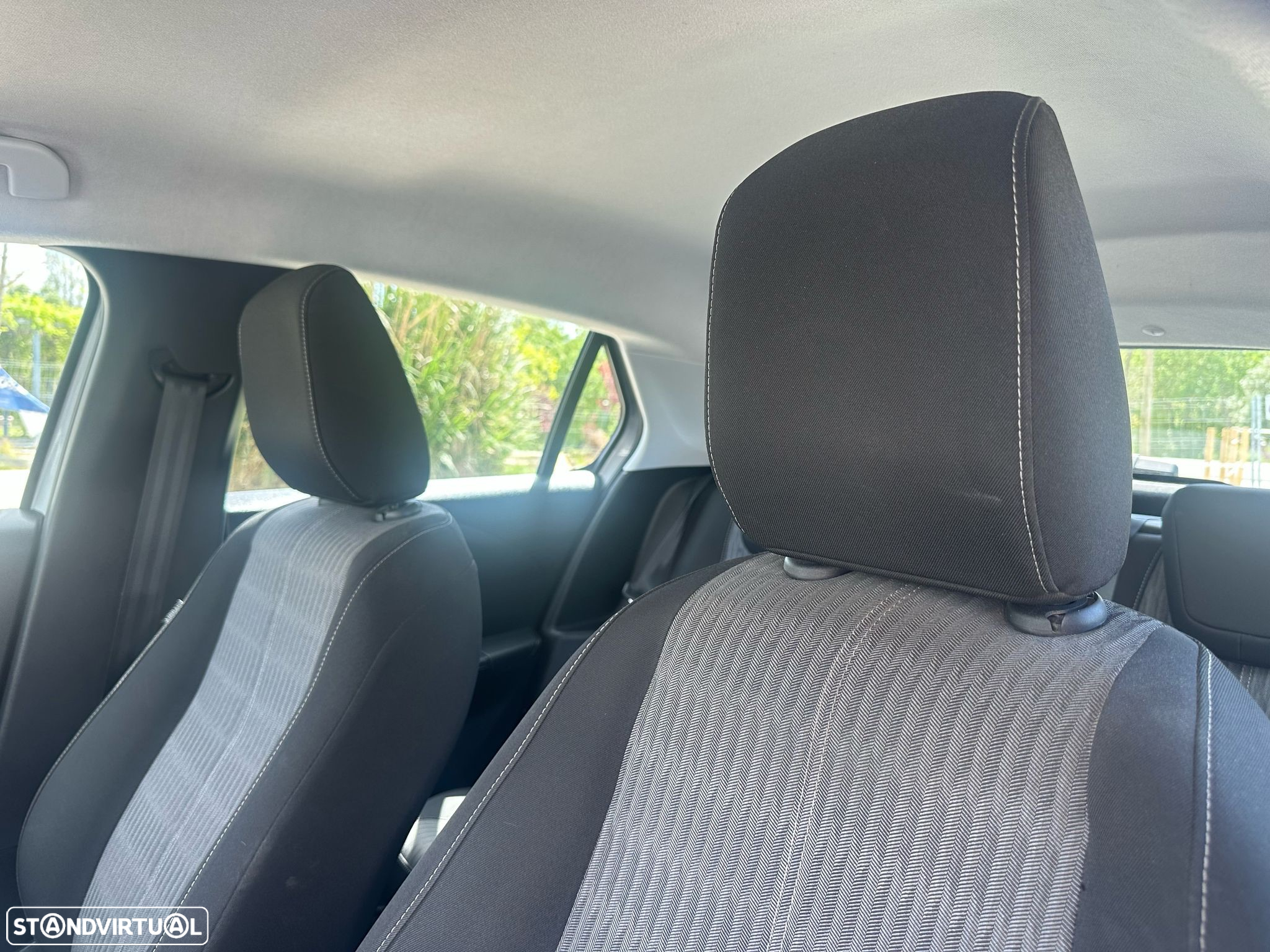 Opel Corsa 1.5 D Edition - 23
