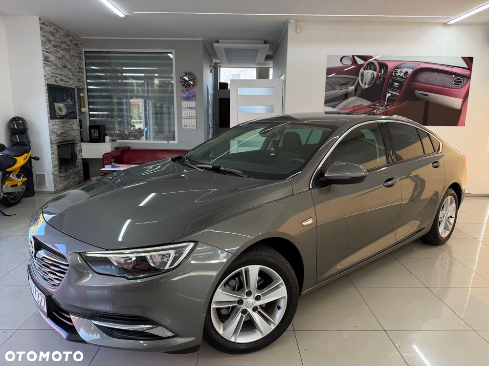 Opel Insignia 1.5 T Exclusive S&S - 18
