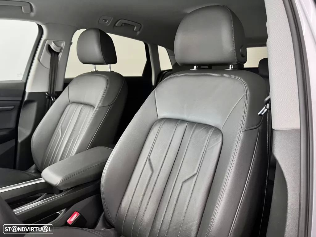Audi e-tron 55 quattro Advanced - 38