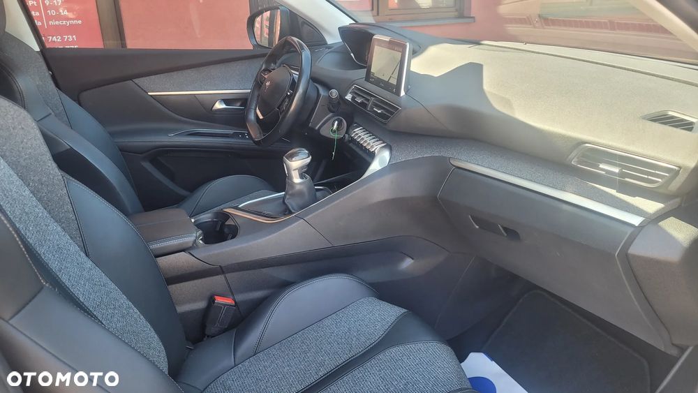 Peugeot 5008 BlueHDi 130 Allure - 11
