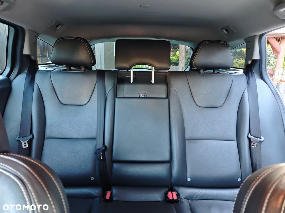 Volvo V60 D4 Drive-E Momentum - 15