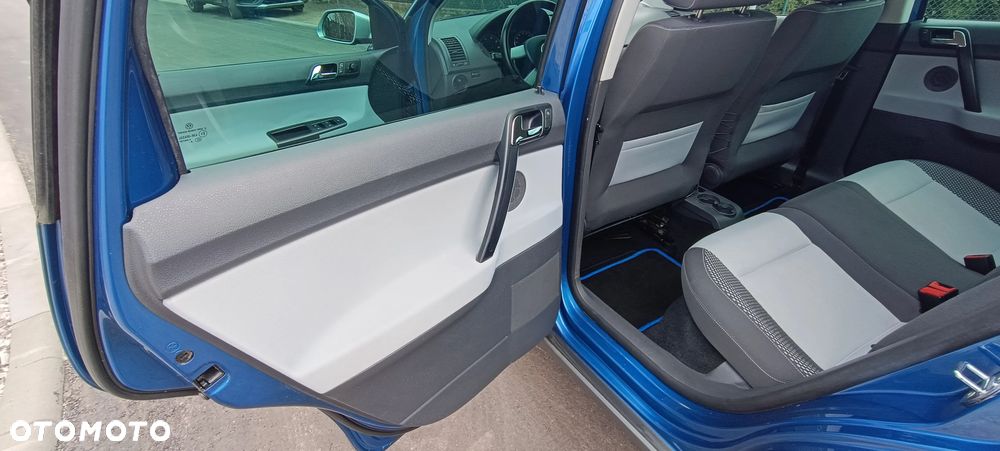 Volkswagen Polo Cross - 13