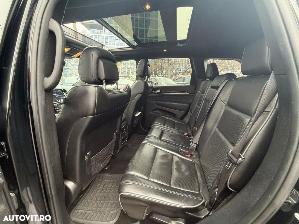 Jeep Grand Cherokee - 9