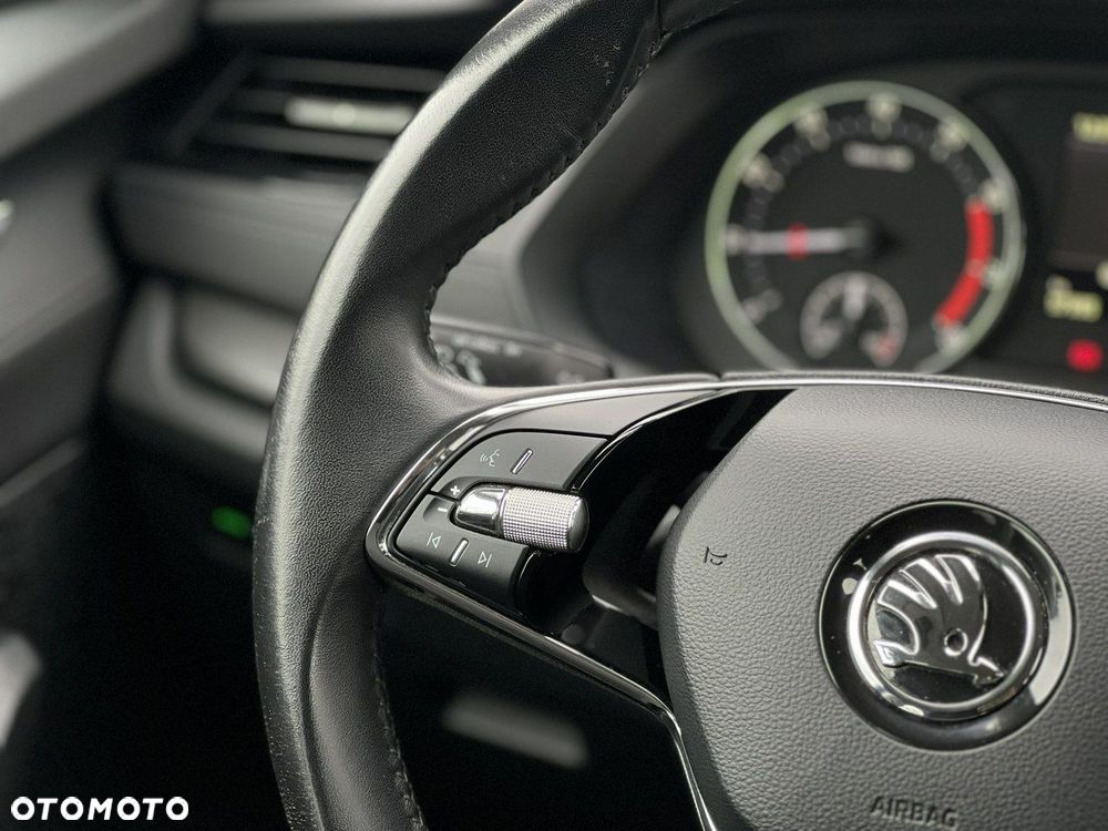 Skoda Octavia 1.0 TSI Ambition - 35