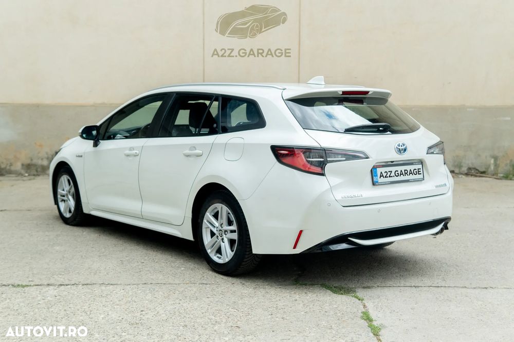 Toyota Corolla - 11
