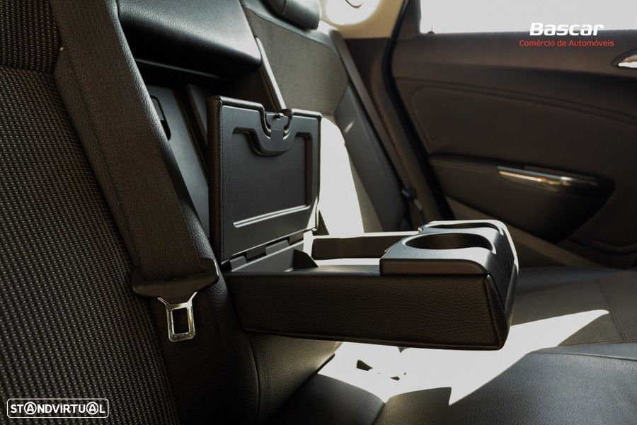 Opel Astra 1.7 CDTI Cosmo - 17