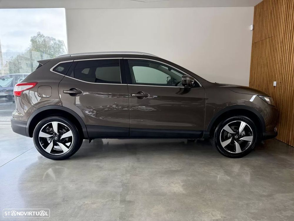Nissan Qashqai 1.5 dCi Tekna Sport 18 360 - 9