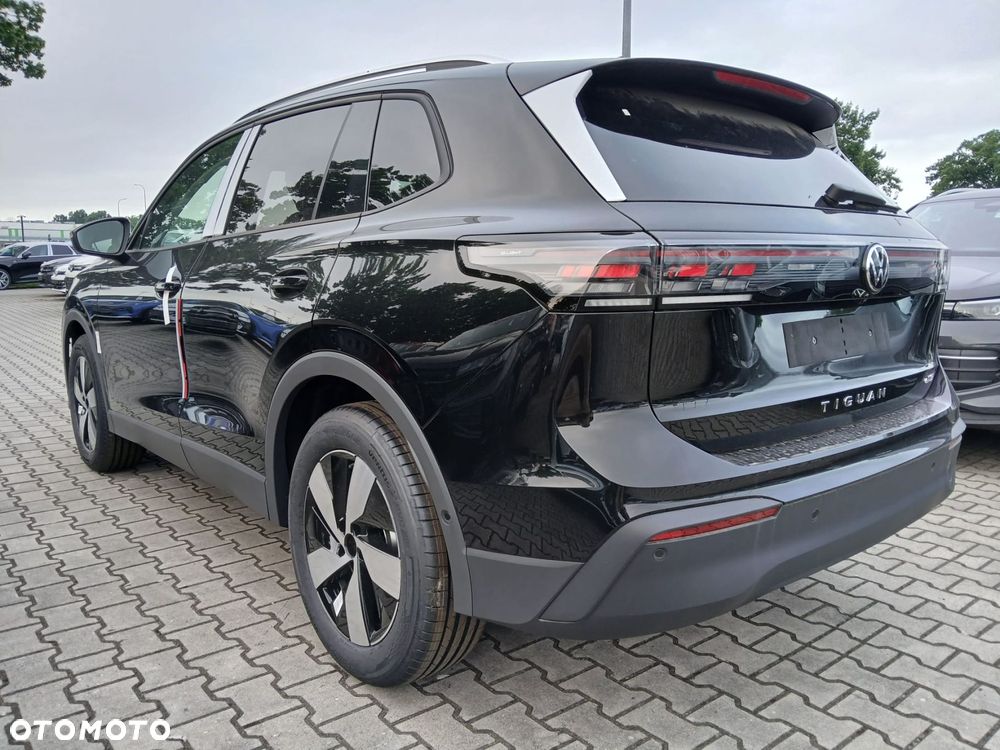 Volkswagen Tiguan 1.5 eTSI Life Plus DSG - 5