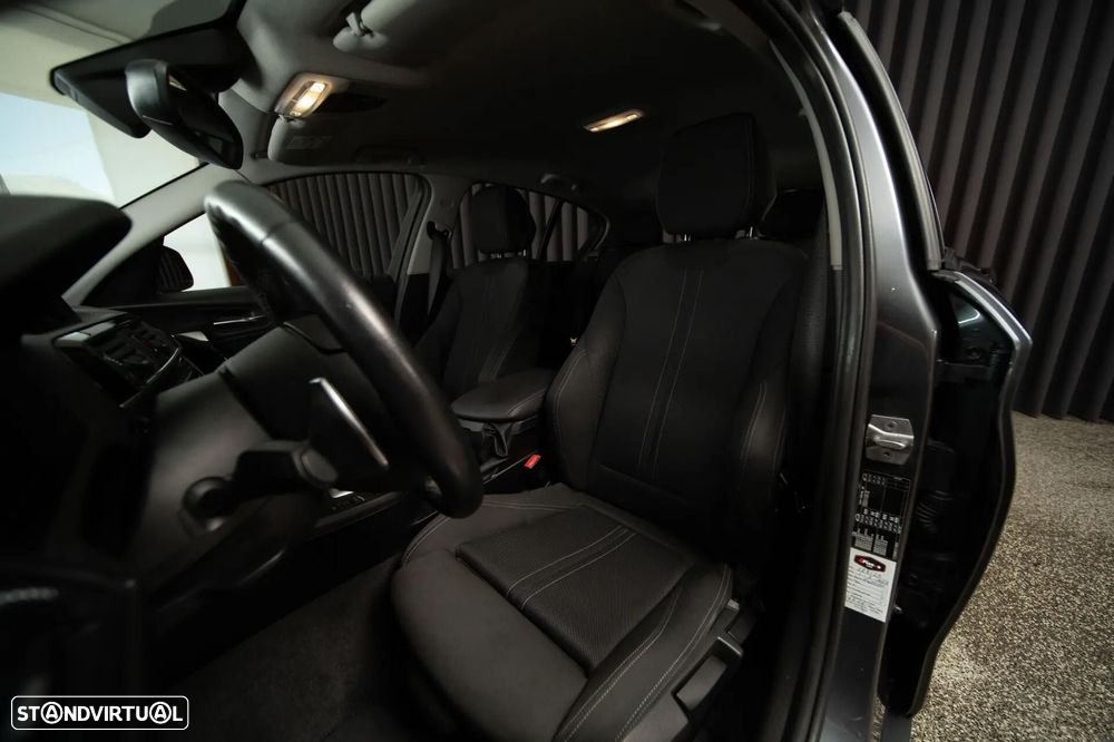BMW 116 d Line Sport Auto - 35