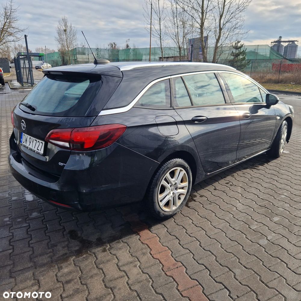 Opel Astra 1.6 CDTI Sport - 3