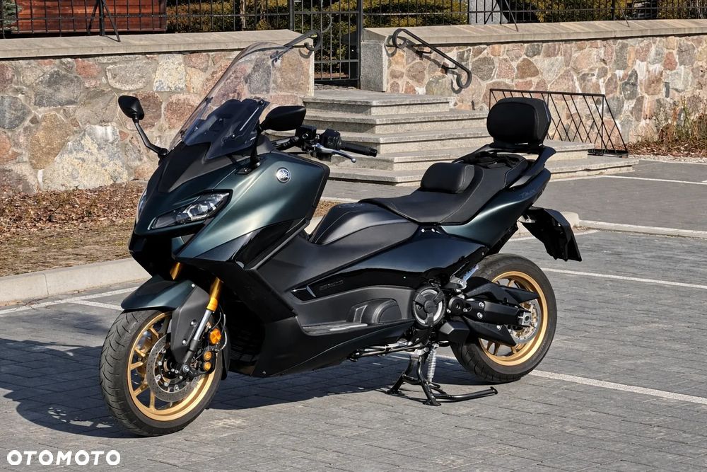 Yamaha Tmax - 1