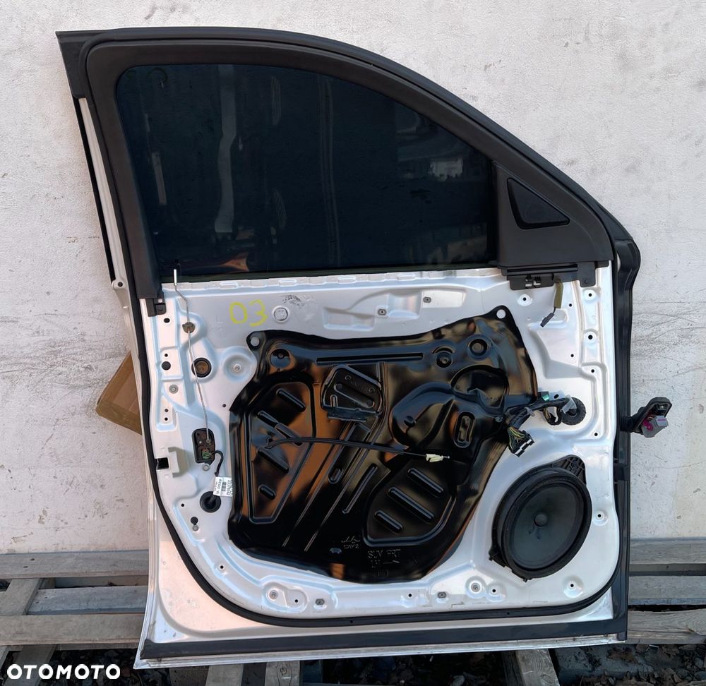 O3 CADILLAC ESCALADE IV 2014 - DRZWI PRZÓD LEWE PRZEDNIE 23378542 - 12
