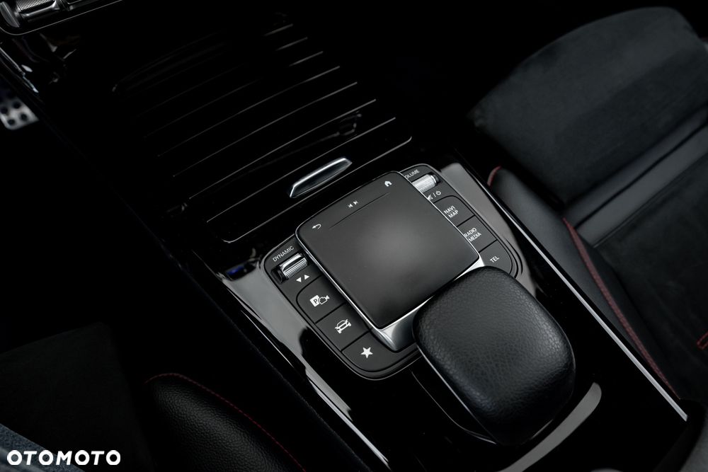 Mercedes-Benz CLA 200 d 8G-DCT Edition AMG Line - 33