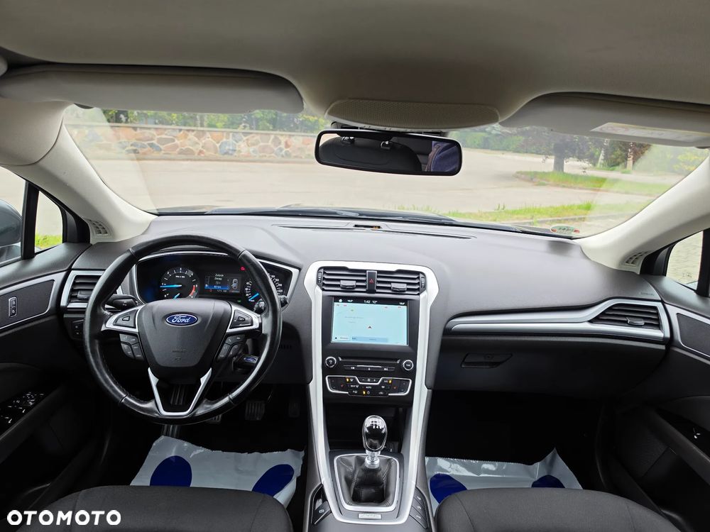 Ford Mondeo 2.0 TDCi Titanium - 28