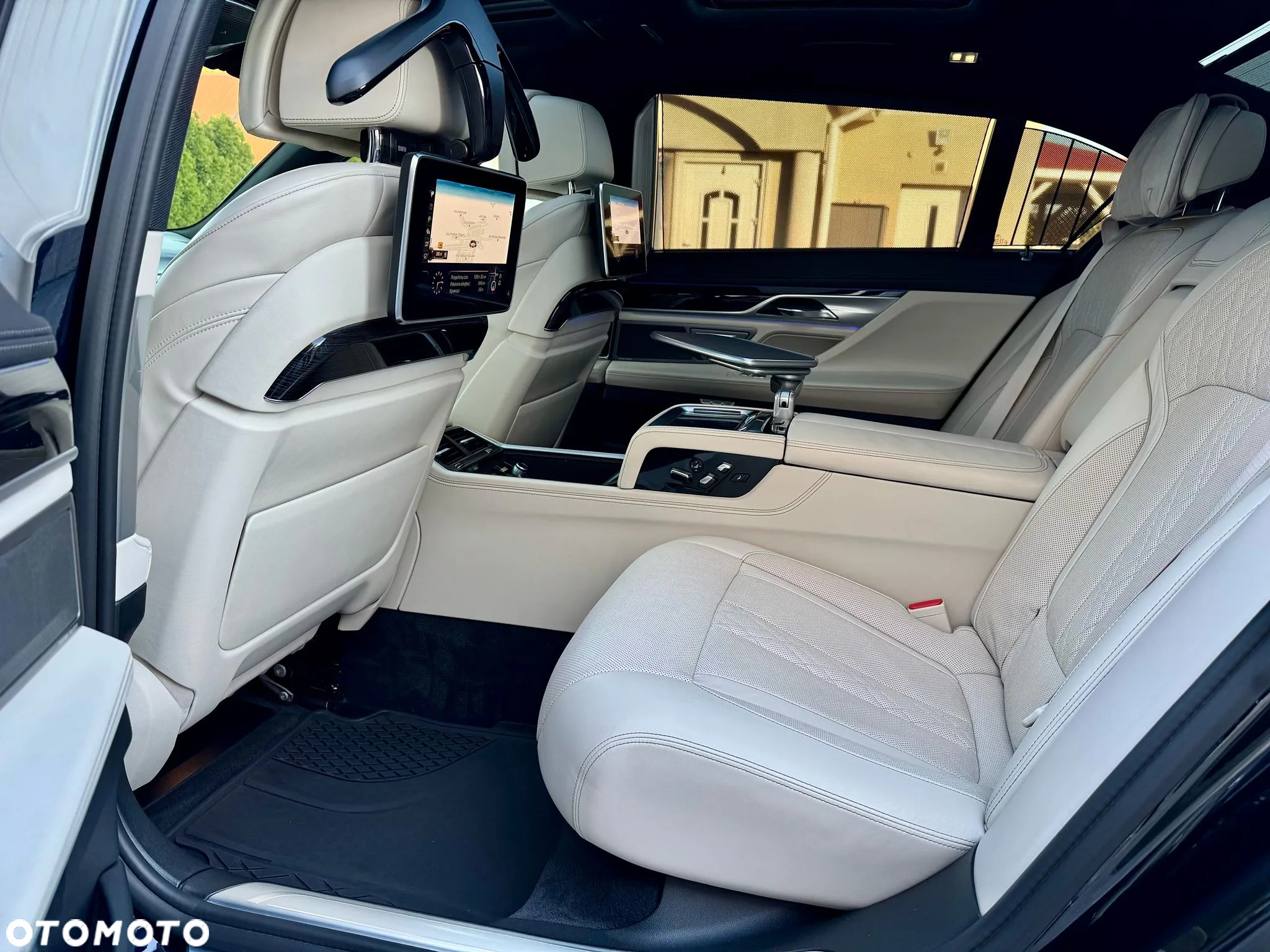 BMW Seria 7 730Ld xDrive - 19