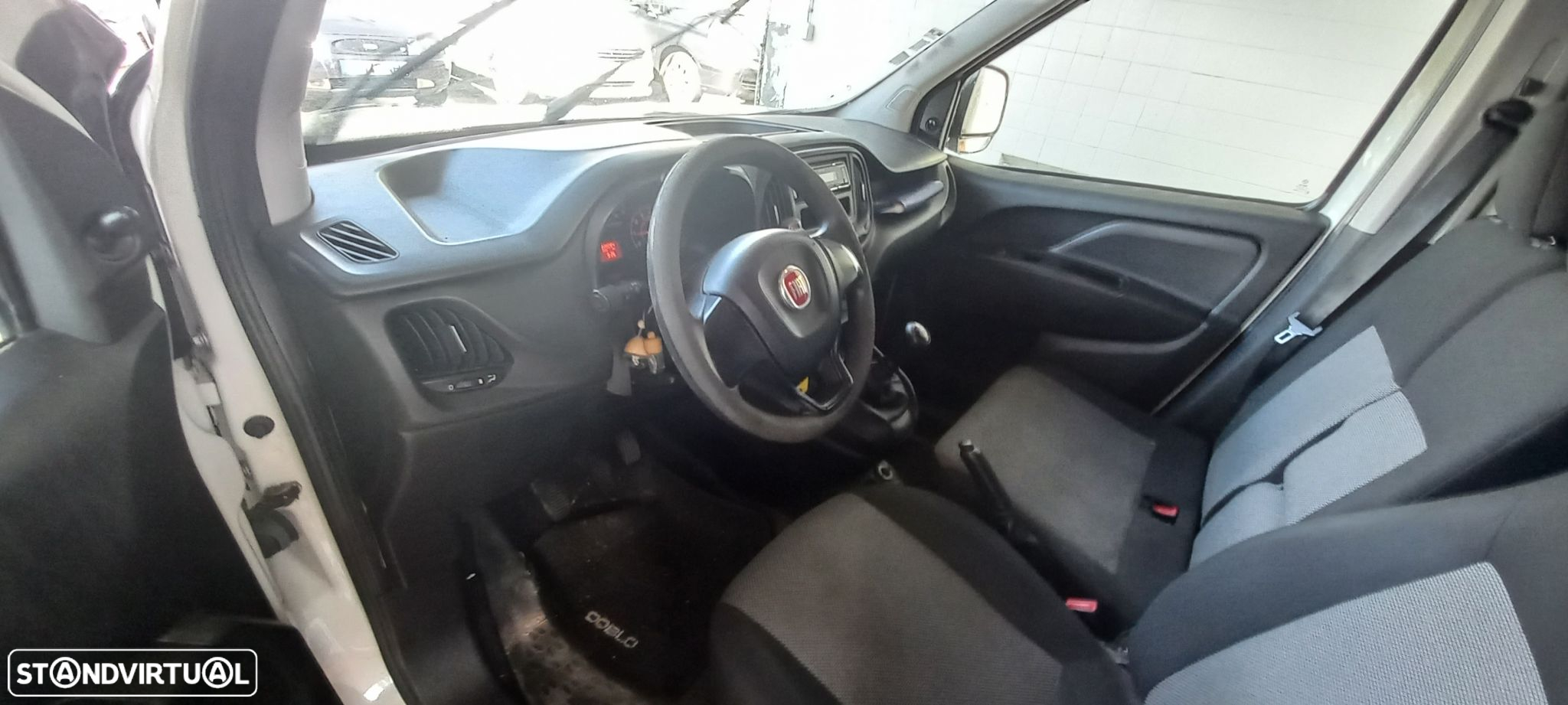 Fiat Doblo Dobló Cargo 1.3 Mj Easy 3l - 4