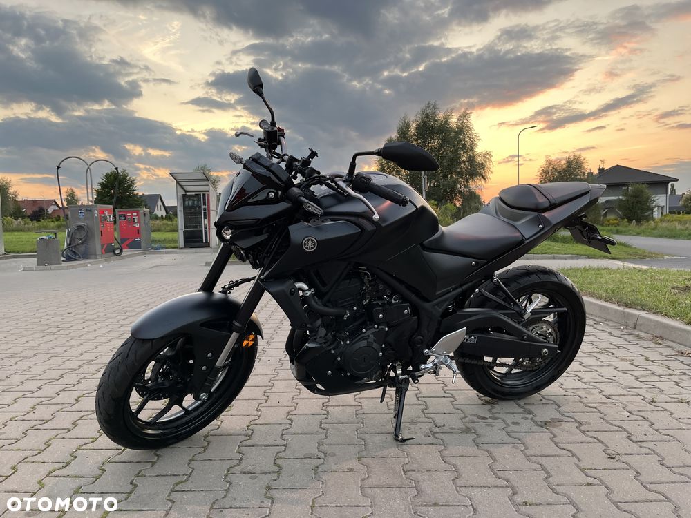 Yamaha MT - 2