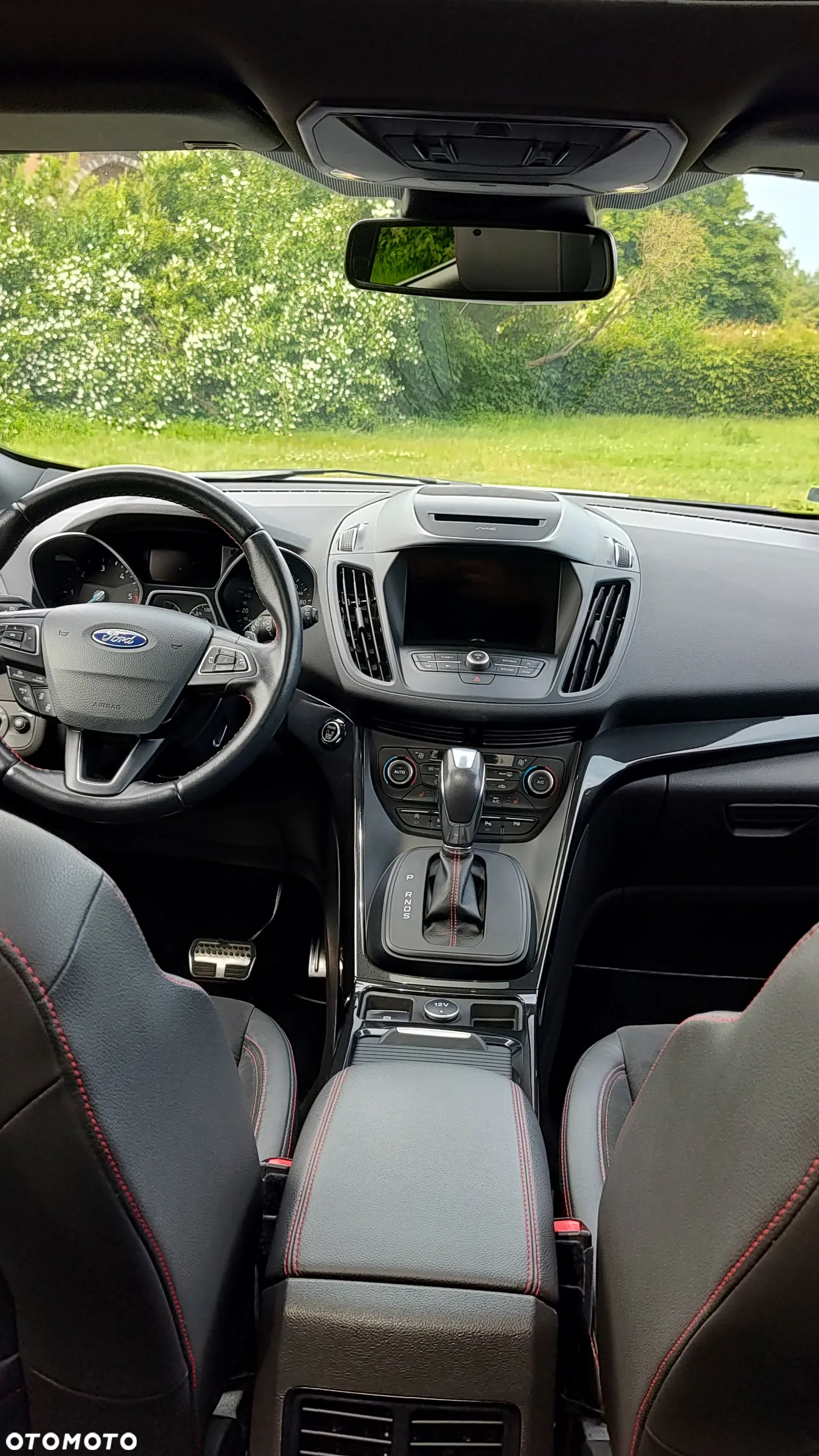 Ford Kuga 2.0 TDCi AWD ST-Line - 6