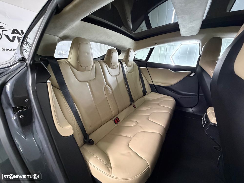 Tesla Model S 85D AWD - 14