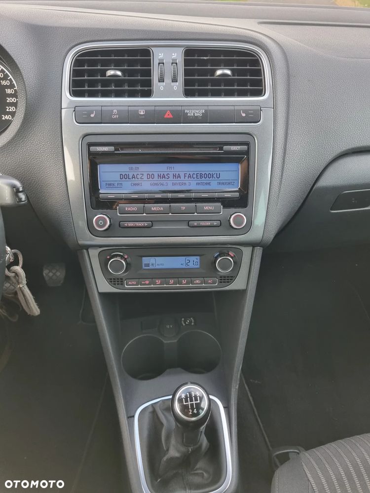 Volkswagen Polo 1.4 FSI Highline - 10