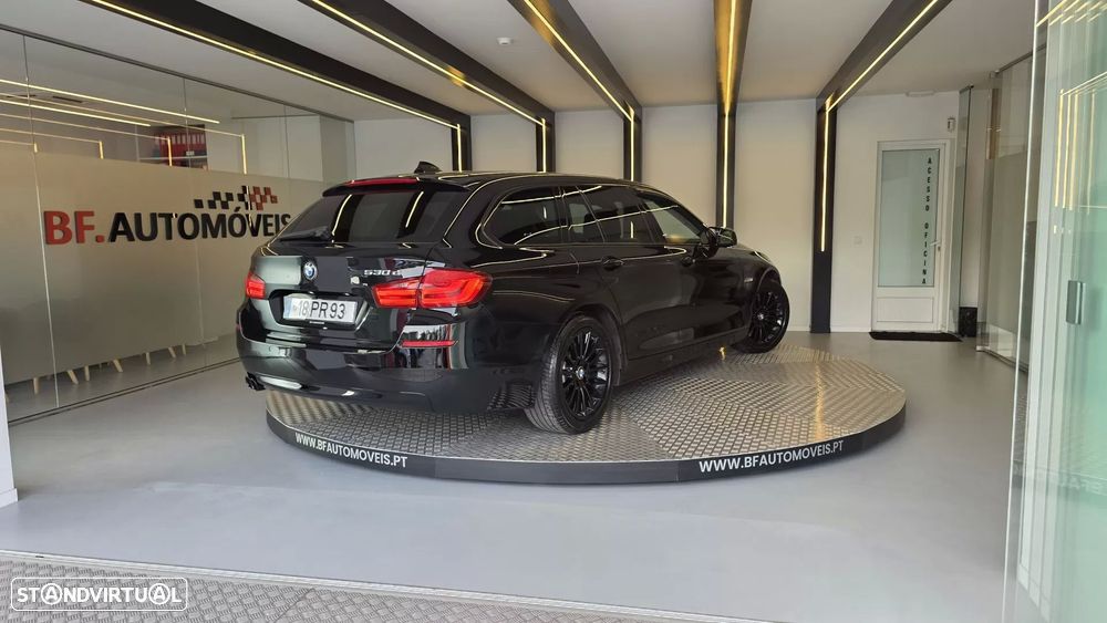 BMW 520 d Line Modern Auto - 4