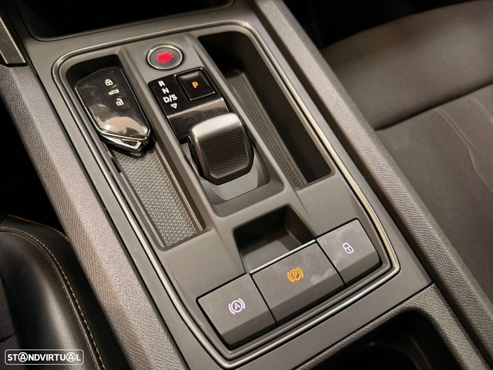 Cupra Leon ST 1.4 e-Hybrid MID DSG - 17