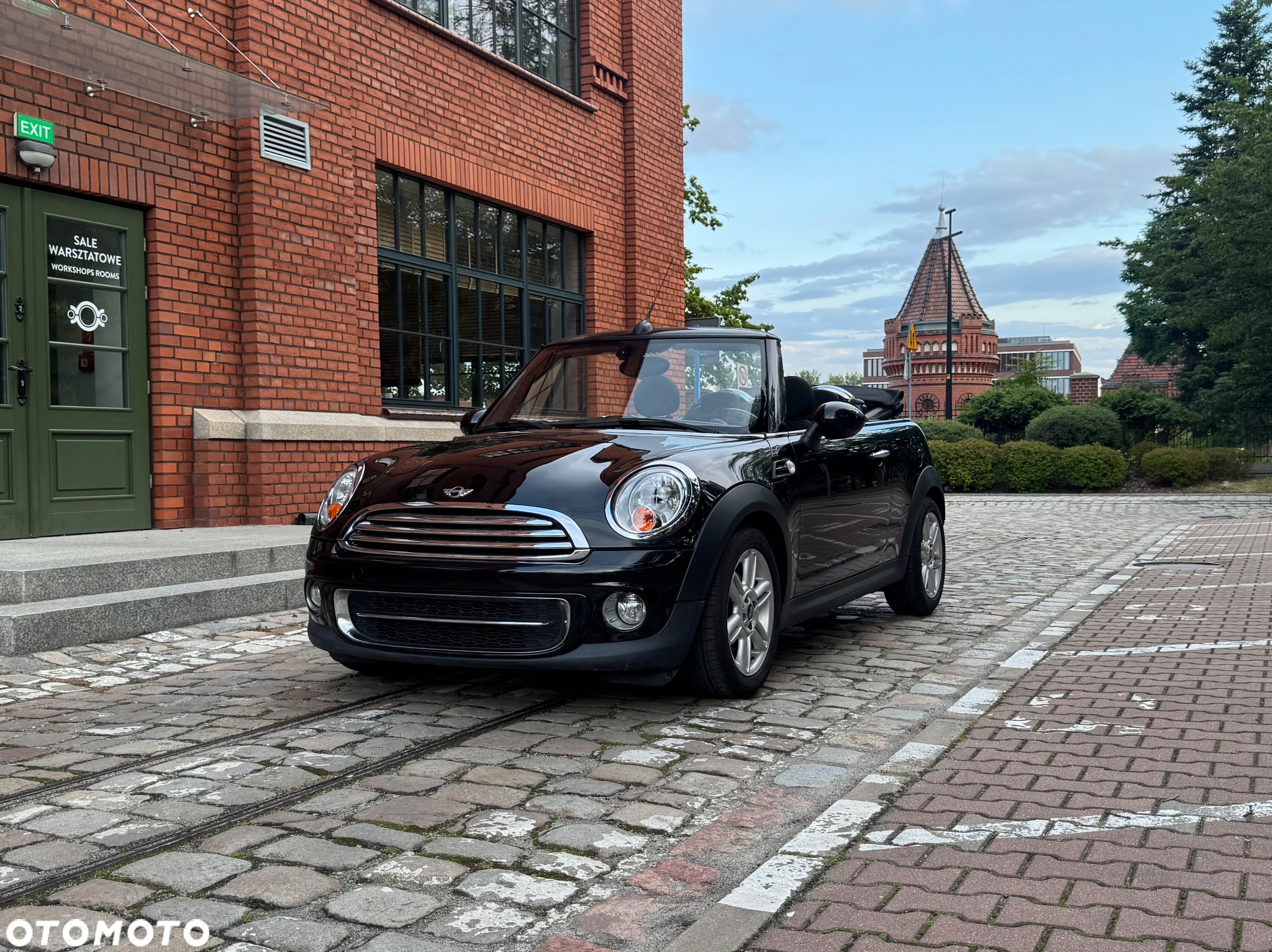 MINI Cooper Cabrio - 17