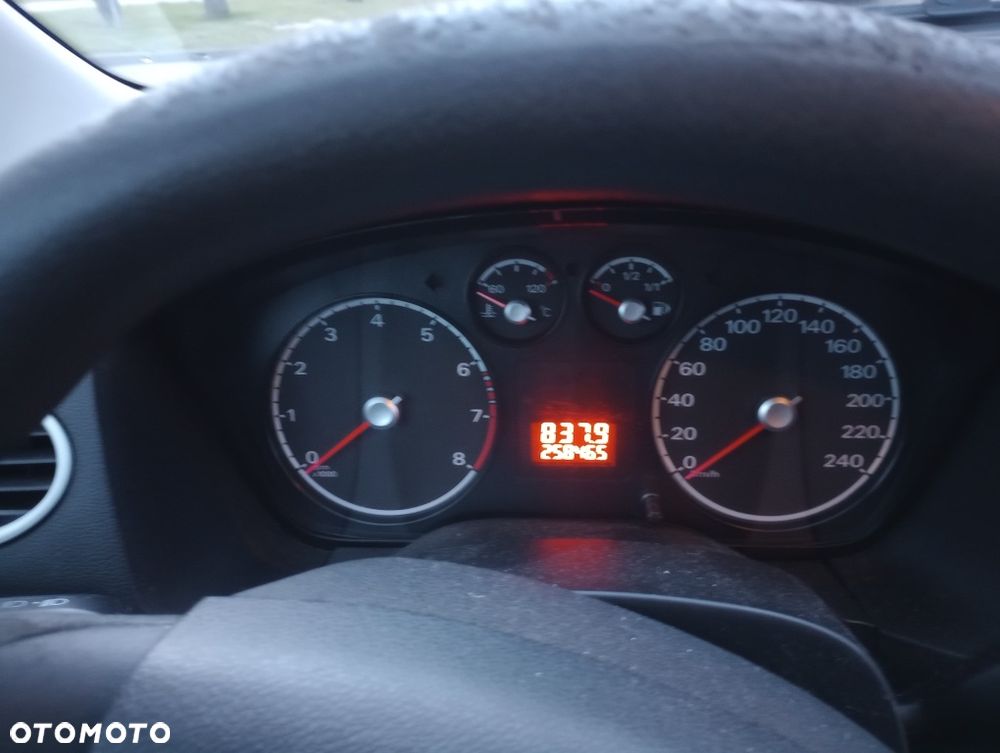 Ford Focus - 6