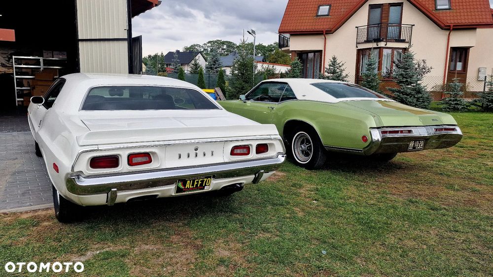 Dodge Challenger - 20