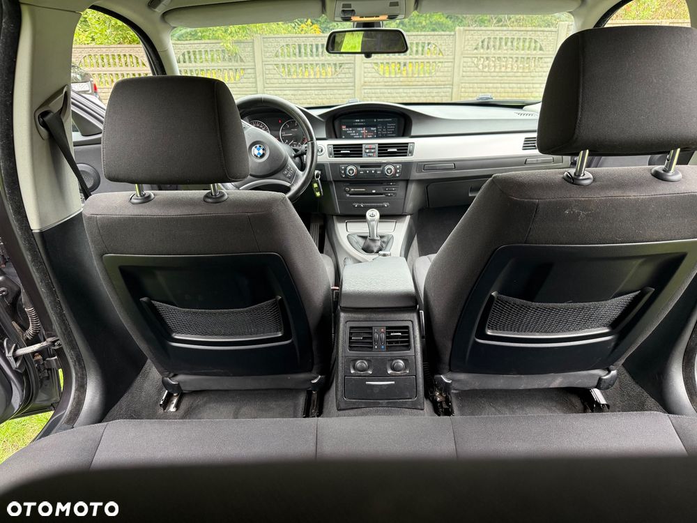 BMW Seria 3 320d DPF Edition Fleet - 36